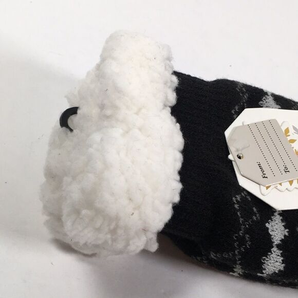 Thick Sherpa Grip Slipper Socks Non Skid Cozy Snowflake Socks Gray and Black - Picture 6 of 7